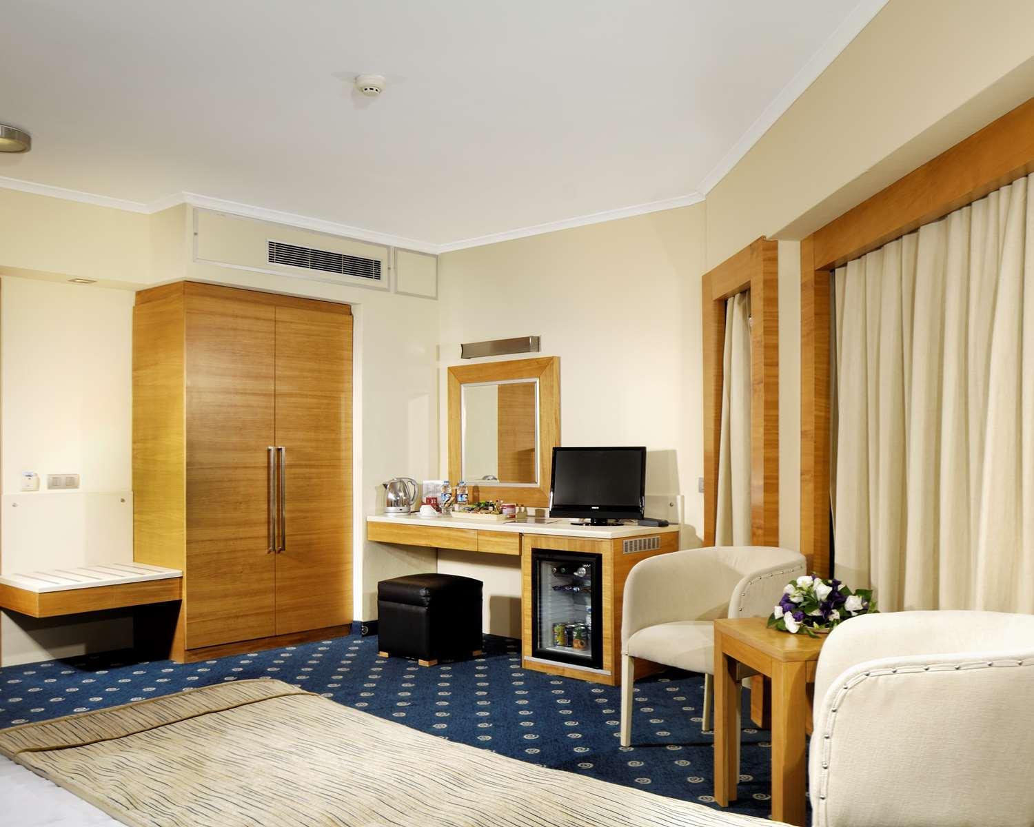 Best Western Plus Hotel Konak Smirne Esterno foto