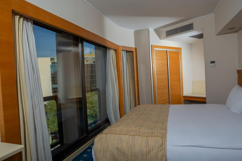 Best Western Plus Hotel Konak Smirne Esterno foto