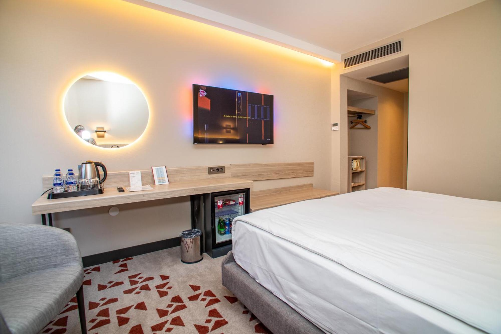 Best Western Plus Hotel Konak Smirne Esterno foto
